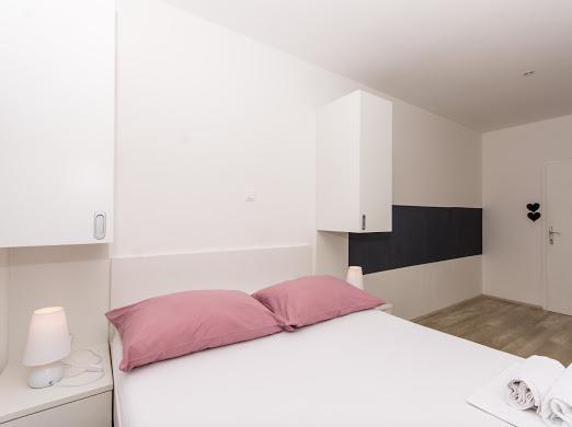 Vila White Trogir Exterior photo
